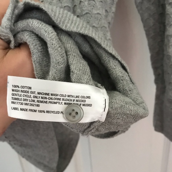 4/$10 Merona Cardigan - Picture 5 of 5